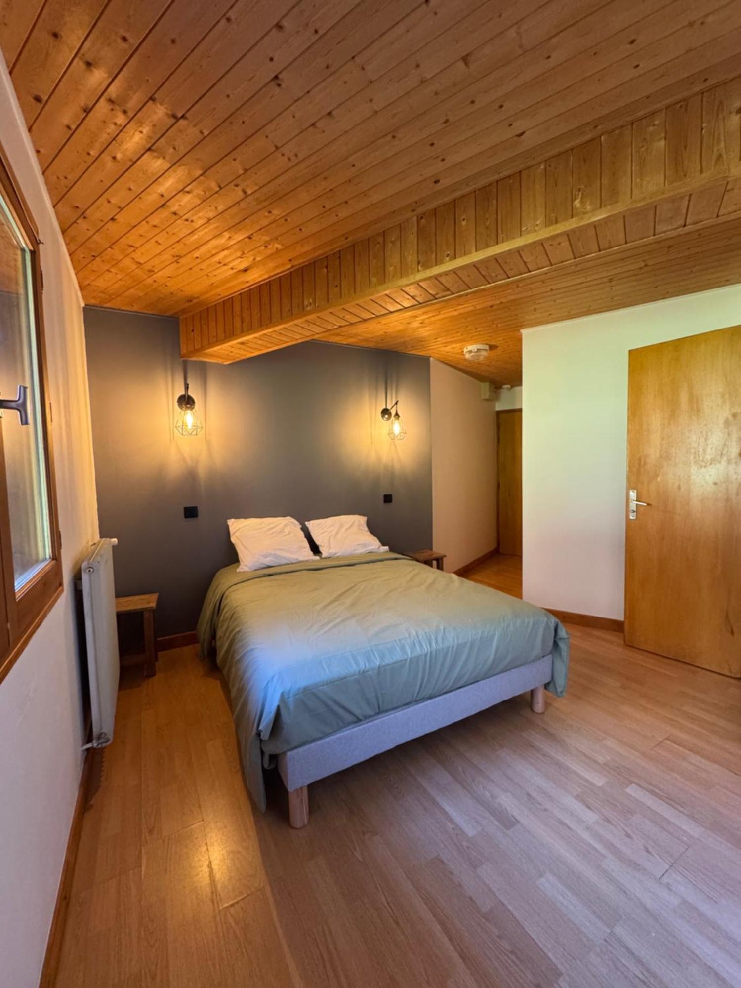 L'Ardesia Hostel Morzine Exterior photo