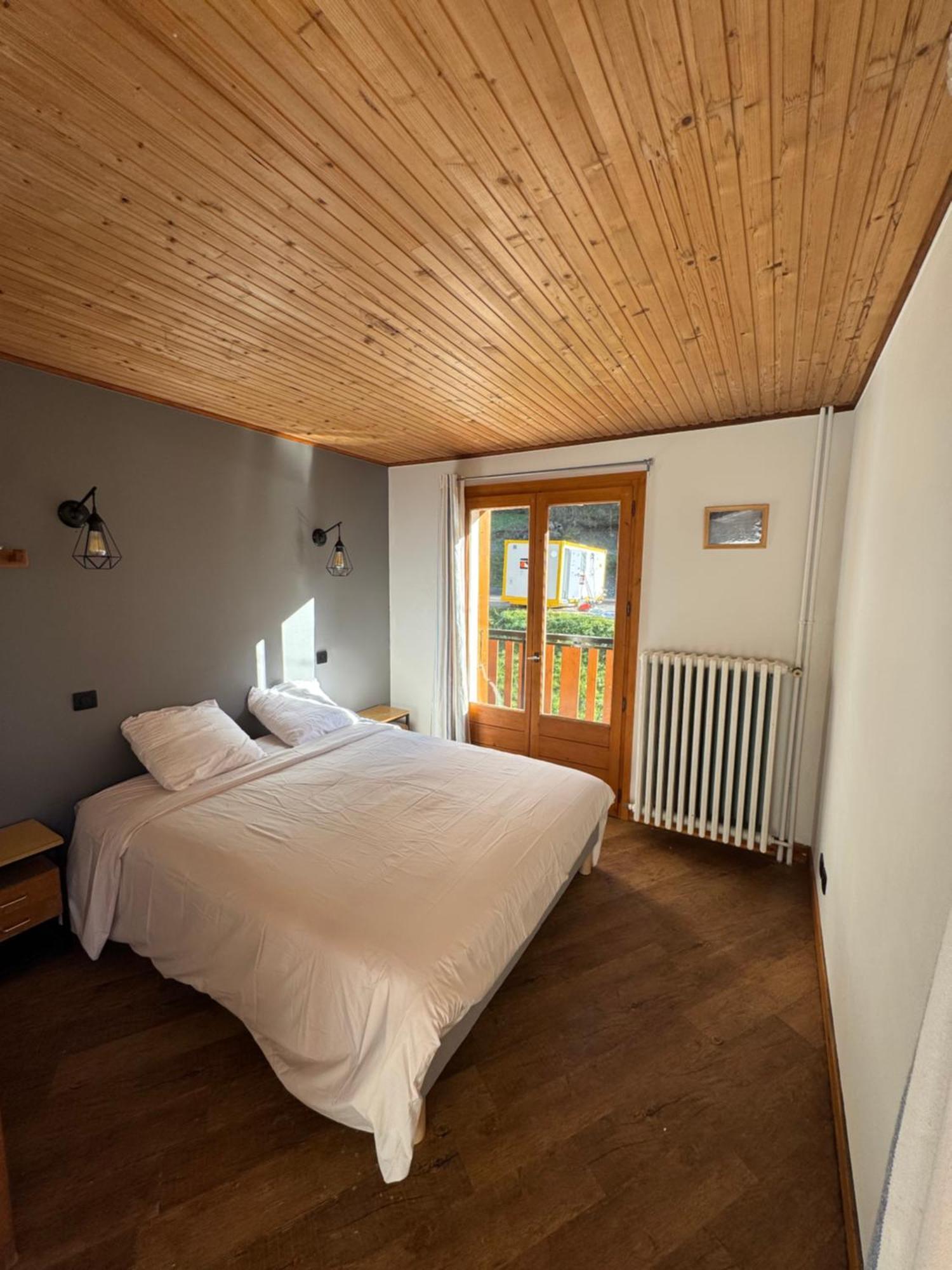 L'Ardesia Hostel Morzine Exterior photo